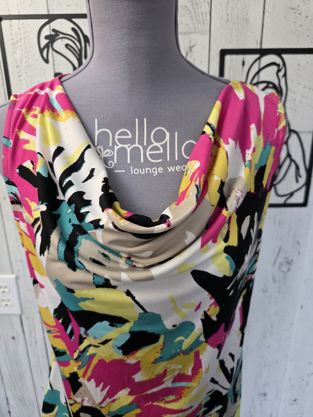 Tahari Multicolour Abstract Print Cowl Neck Sleeveless Top Size Large - Picture 7 of 11